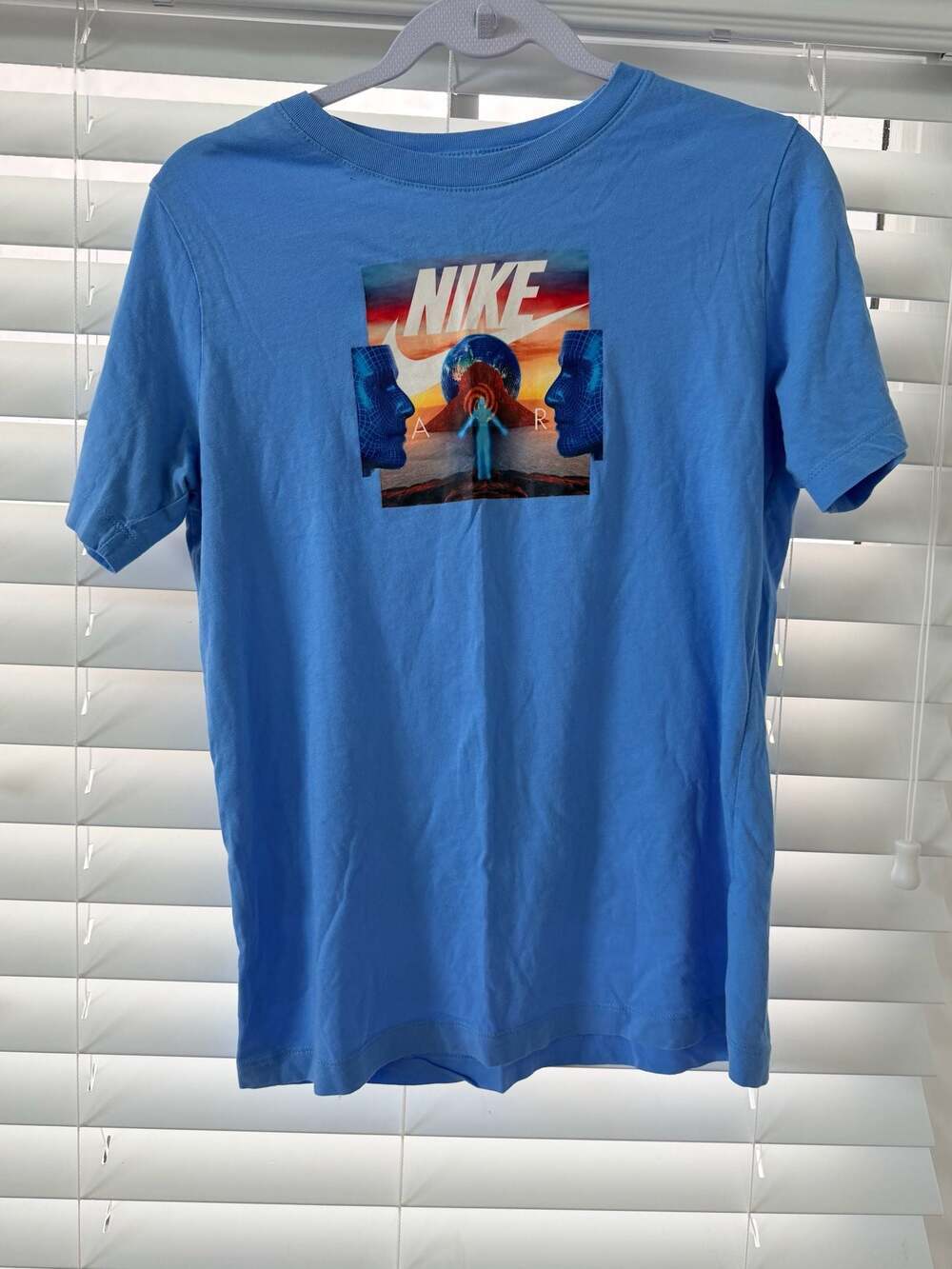Nike Air Surrealist Graphic Blue T-Shirt Size XL Kids - NWOT